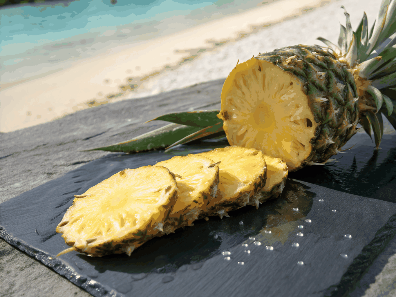 Smooth Cayenne Pineapple